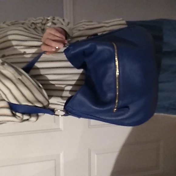 Authentic Laggo Genuine Blue Leather Hobo Shoulder Bag - Picture 8 of 16